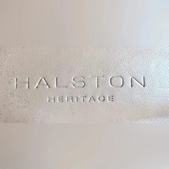 Halston Heritage | Arwen Mink Metallic Leather Studded Flats. Size: 8.5M - Picture 4 of 15